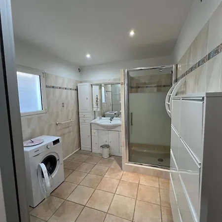 Via Mezza بيت للعطل *